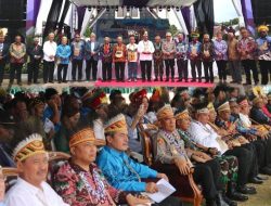 Kajati Papua Barat menghadiri HUT Pekabaran Injil Ke-168 bersama Forkopimda Papua Barat