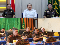 Jaksa Agung Burhanuddin secara virtual memberikan pengarahan dalam Acara Kunjungan Kerja Virtual