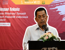 Wakil Jaksa Agung Republik Indonesia, Dr. Sunarta memberikan pengarahan pada Acara Bimbingan Teknis Reformasi Birokrasi Tematik Kejaksaan Republik Indonesia Tahun 2023