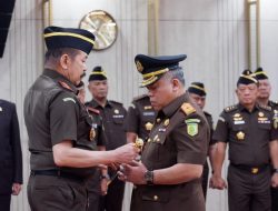 Jaksa Agung RI Melantik Kepala Kejaksaan Tinggi Papua Barat “Dr. Harli Siregar, S.H., M.Hum”.