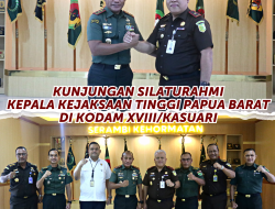 Kepala Kejaksaan Tinggi Papua Barat (Kajati) Dr. Harli Siregar, S.H., M.Hum melakukan kunjungan dan bersilaturahmi dengan Panglima Komando Daerah Militer (Pangdam) XVIII/ Kasuari Mayjen. TNI Gabriel Lema, S.Sos, di Markas Kodam XVIII/Kasuari.