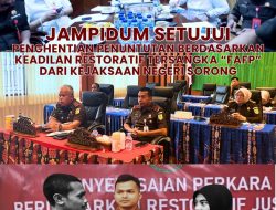 Jaksa Agung RI melalui Plh. JAM Pidum, Dr. Asri Agung Putra, S.H, M.H menyetujui permohonan penghentian penuntutan berdasarkan keadilan restoratif Tersangka Fandi Ahmad Fadillah Pawae dari Kejaksaan Negeri Sorong