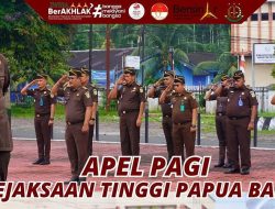 Asisten Tindak Pidana Umum Kejaksaan Tinggi Papua Barat Djasmaniar S.H., M.H memimpin Apel Pagi Senin, 18 Desember 2023