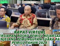 Asisten Intelijen mengikuti Rapat Virtual Persiapan Posko Pemilu Kejaksaan menjelang Pemungutan Suara pada Pemilu Tahun 2024.