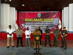 Kajati Papua Barat Hadiri Deklarasi Pemilu Damai bersama PJ Gubernur dan Pejabat Forkopimda Papua Barat