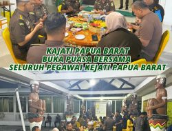 Kajati Papua Barat Dr. Harli Siregar, S.H., M.Hum melaksanakan Buka Puasa Bersama (BukBer) bersama Asisten, Kabag TU, dan Koordinator, dan Seluruh Pegawai Kejaksaan Tinggi Papua Barat, Kamis 21 Maret 2024