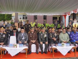 Wakajati Papua Barat Beserta Jajaran Menghadiri Upacara Hari Bhayangkara Ke-78 di Polda Papua Barat (01/07/2024)