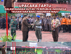 UPACARA TAPTU DALAM RANGKA HUT KE-79 REPUBLIK INDONESIA DI KANTOR KEJAKSAAN TINGGI PAPUA BARAT