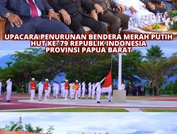 WAKAJATI PAPUA BARAT BESERTA JAJARAN MENGHADIRI UPACARA PENURUNAN BENDERA MERAH PUTIH DALAM RANGKA HUT KE- 79 TAHUN REPUBLIK INDONESIA