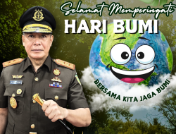 KAJATI PAPUA BARAT BESERTA JAJARAN MENGUCAPKAN “SELAMAT HARI BUMI TAHUN 2025”