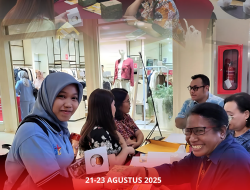 Asdatun Bersama Tim Melaksanakan Giat Pelayanan Hukum dan Hallo JPN di Manokwari City Mall