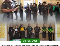 Upacara Pelantikan dan Pengambilan Sumpah Janji Jabatan Pejabat Eselon III Kejati Papua Barat