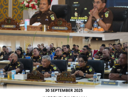 Inspeksi Pimpinan oleh Jaksa Agung Muda Pengawasan beserta Tim di Kantor Kejaksaan Tinggi Papua Barat